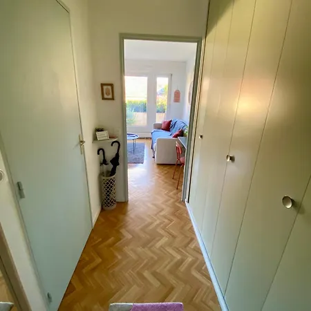 Apartment Vue Les Pieds Dans L'eau