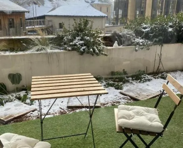 Vue Les Pieds Dans L'eau